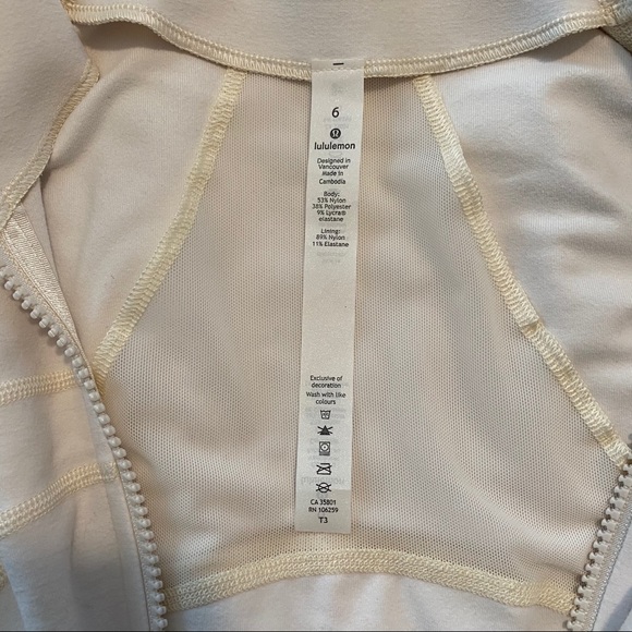 Lululemon zip up - Picture 4 of 5